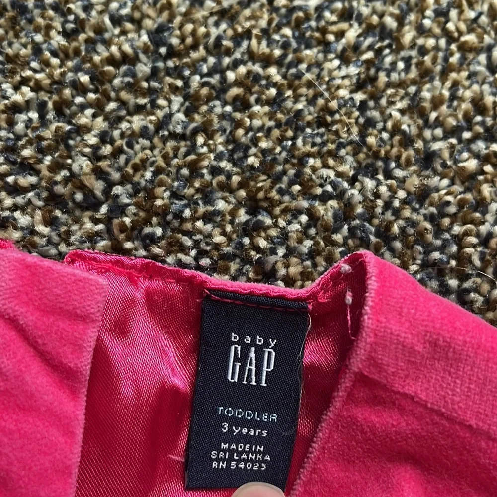 GAP size pink